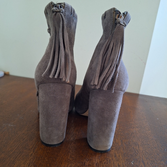 Karl Lagerfeld Booties - Picture 10 of 10